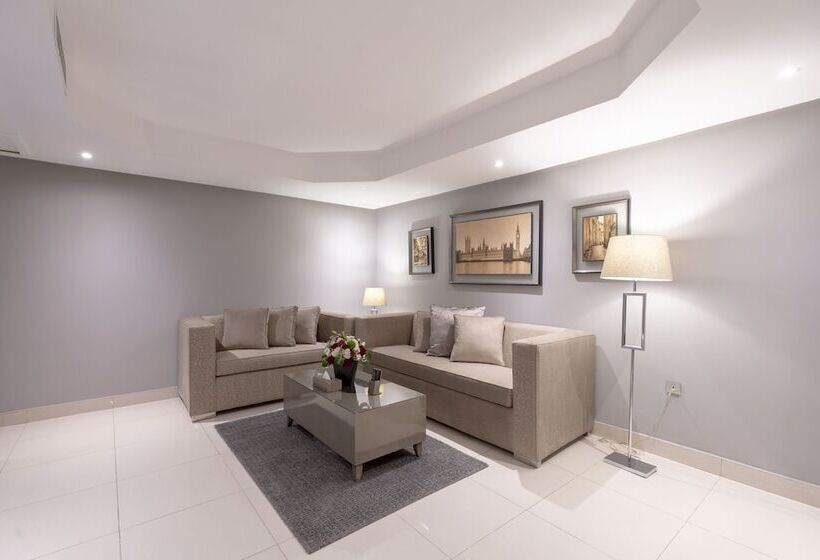 سوییت جونیور, Park House