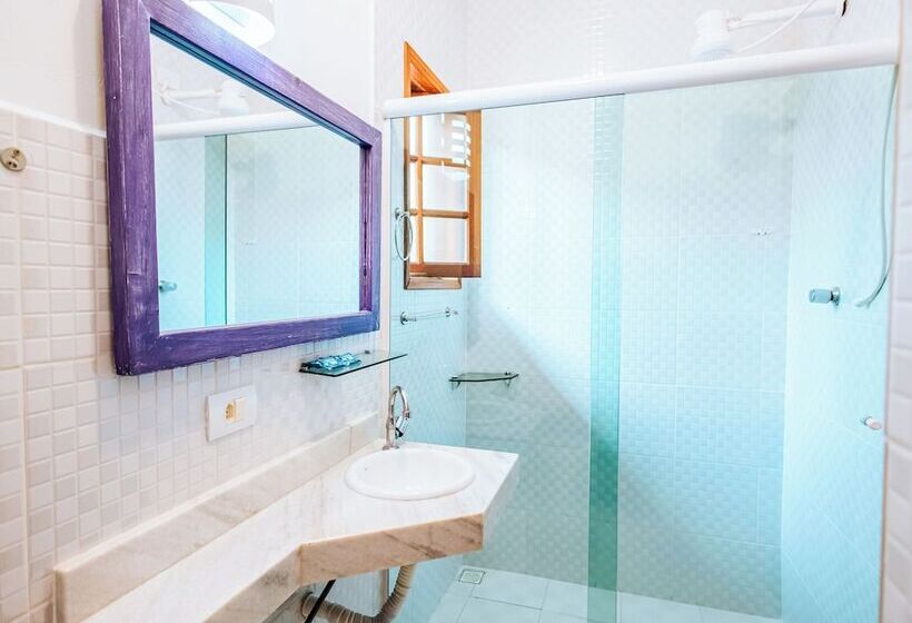 اتاق لوکس, Velinn Pousada Iguana Azul