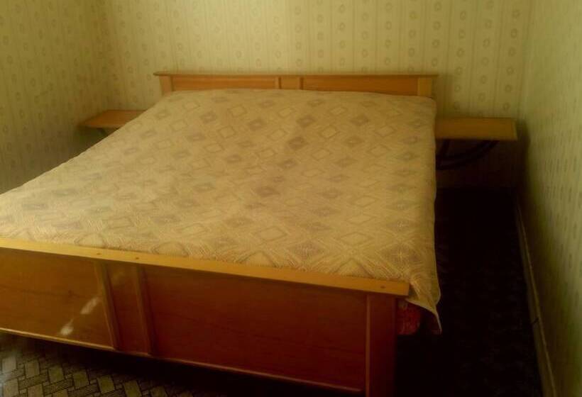 خانه 2 خوابه, Nirvana