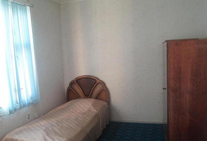 خانه 2 خوابه, Nirvana