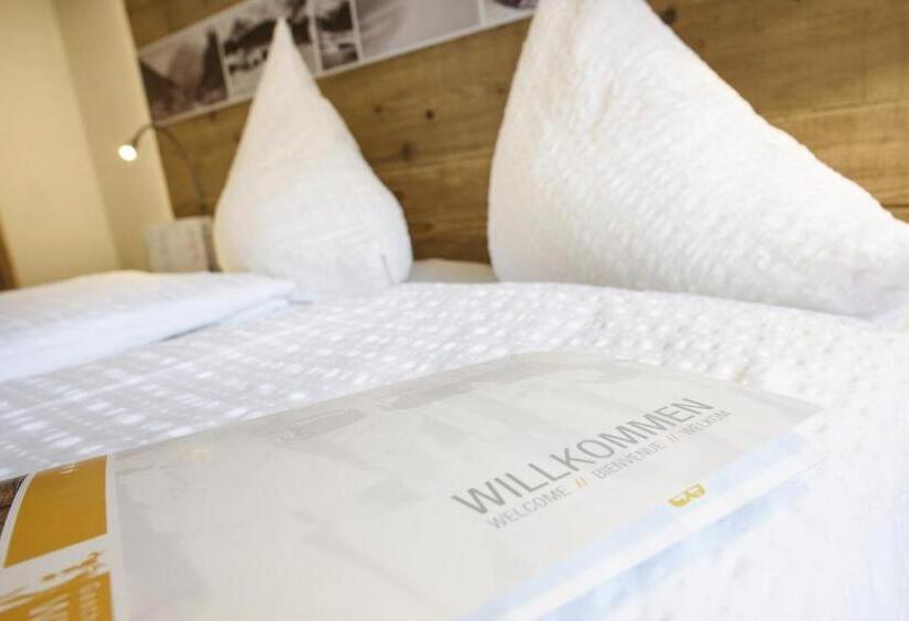 غرفة قياسية مزوَّدة بشُرفة, Gasthof Pension Wulfenia