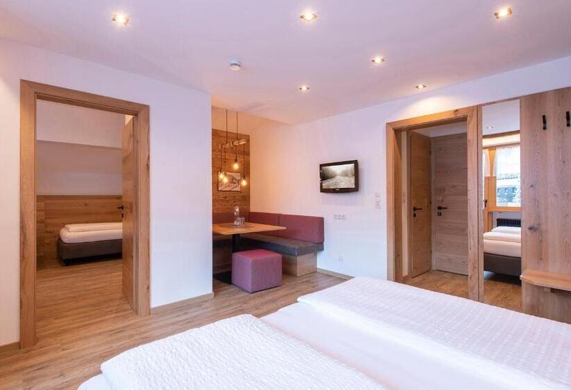 غرفة عائلية, Gasthof Pension Wulfenia