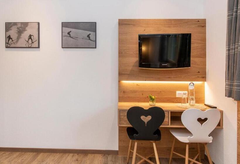 غرفة قياسية, Gasthof Pension Wulfenia