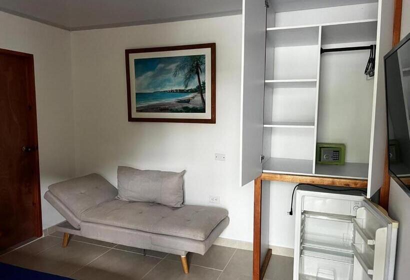 Basic Room, Cozy Cottage Posada Turistica