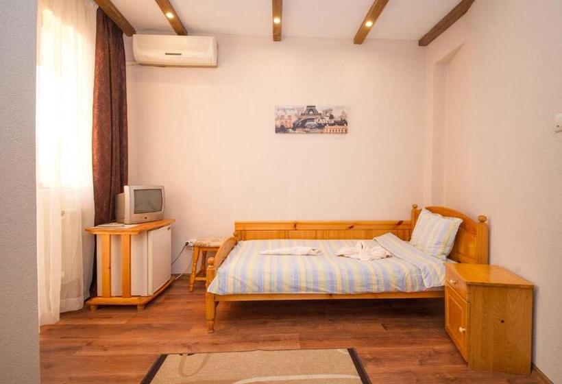 غرفة قياسية مزوَّدة بشُرفة, Guest House Amore