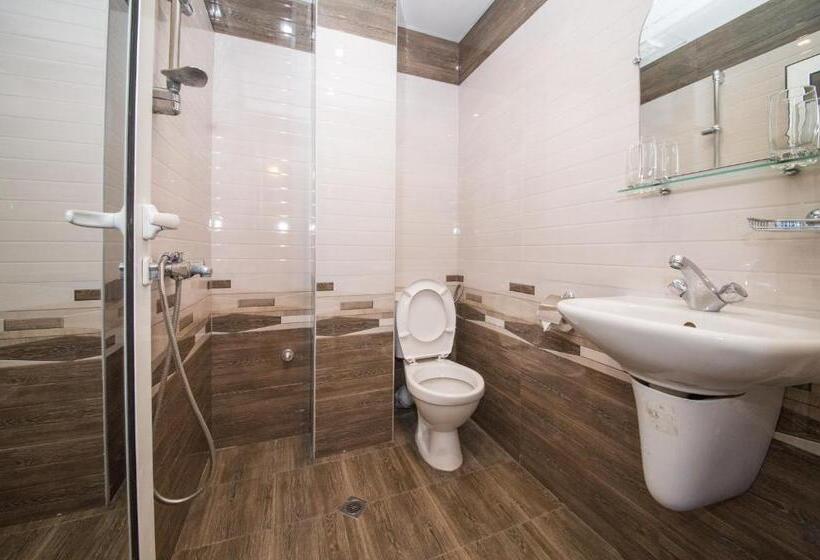 컴포트 룸, Guest House Amore