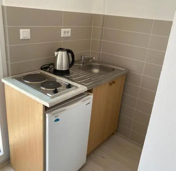 استودیو استاندارد با بالکن, Guesthouse Civovic