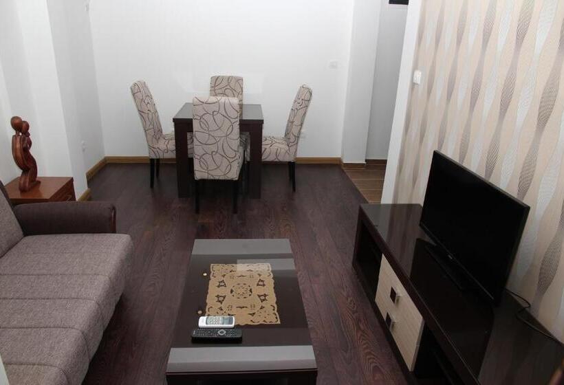 آپارتمان 1 خوابه, Guesthouse Civovic