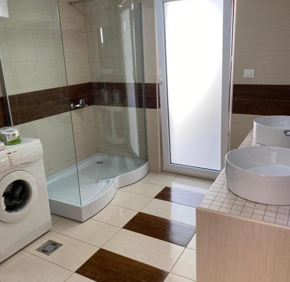 آپارتمان 1 خوابه, Guesthouse Civovic