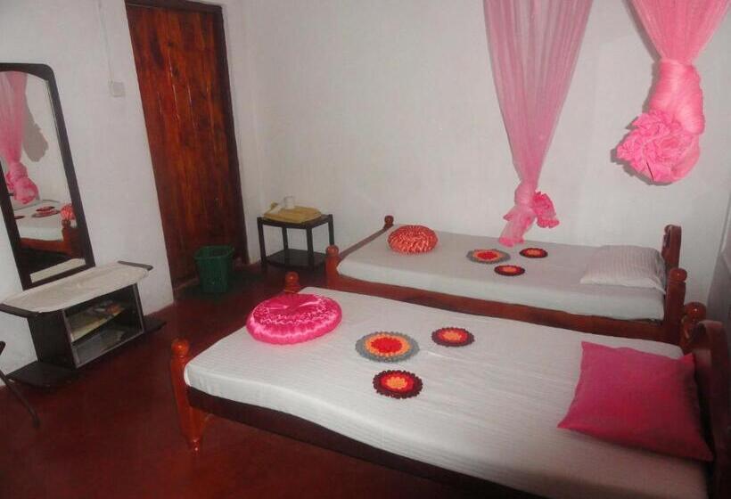 غرفة ديلوكس مطلّة علي الحديقة, Lak Nilla Guest House