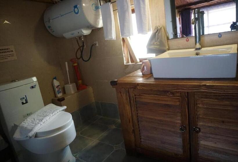 Family Suite, Jayden Naxi Lodge臣安土木纳西小院 Namaste