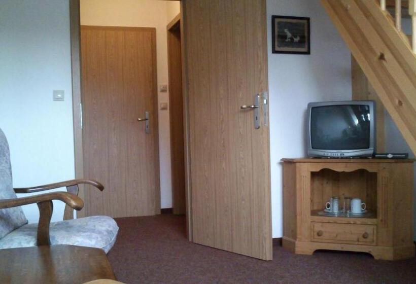 スタンダードトリプルルーム, Penzion Manský Dvůr