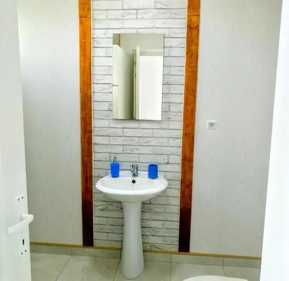 اتاق استاندارد, Teo Guest Rooms
