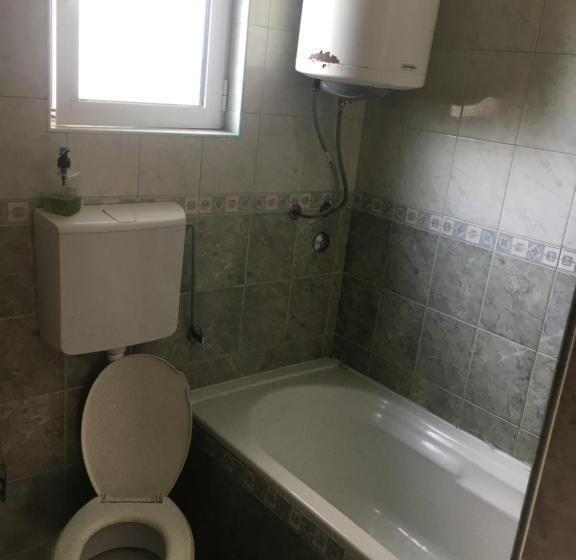 استودیو استاندارد با بالکن, Lazorja Rooms