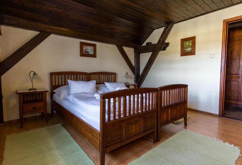 جناح, Pension Brusenka