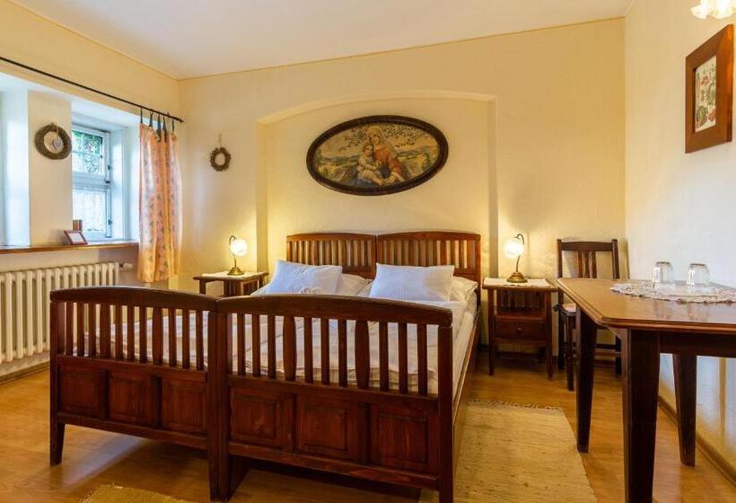 Номер Стандарт, Pension Brusenka