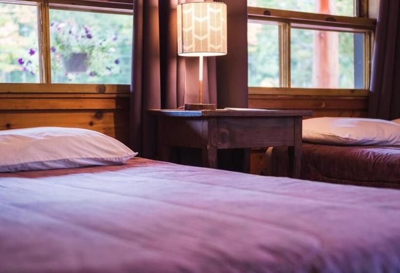 Номер Стандарт 2 Двуспальные Кровати, L'auberge Refuge Du Trappeur