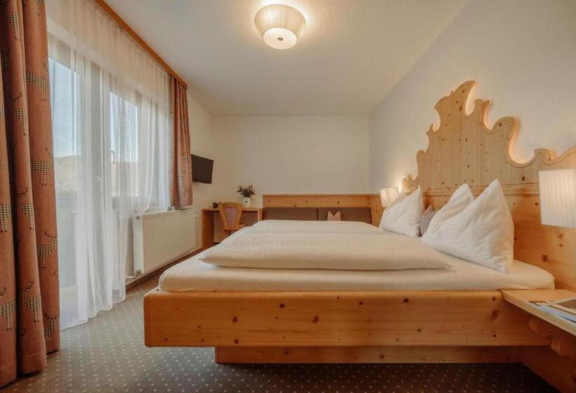 带阳台的三人标准间, Rohrmooser Schlössl