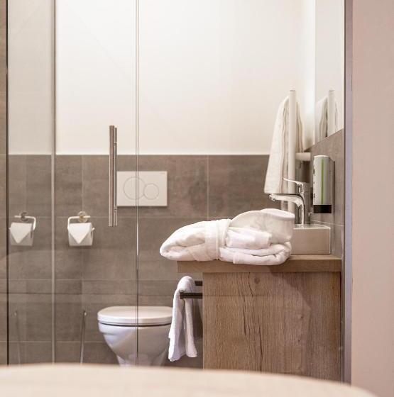 山景套房, Rohrmooser Schlössl