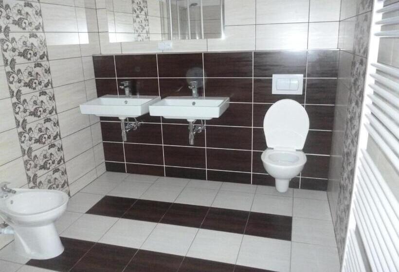 침실 2개 아파트, Pension Pugner