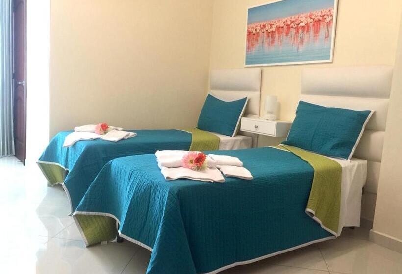 آپارتمان 2 خوابه با چشمانداز دریا, Shakey