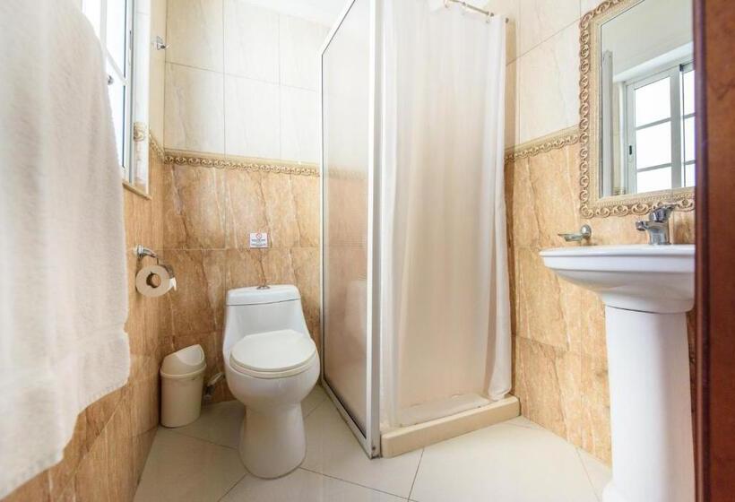 آپارتمان 2 خوابه با چشمانداز دریا, Shakey