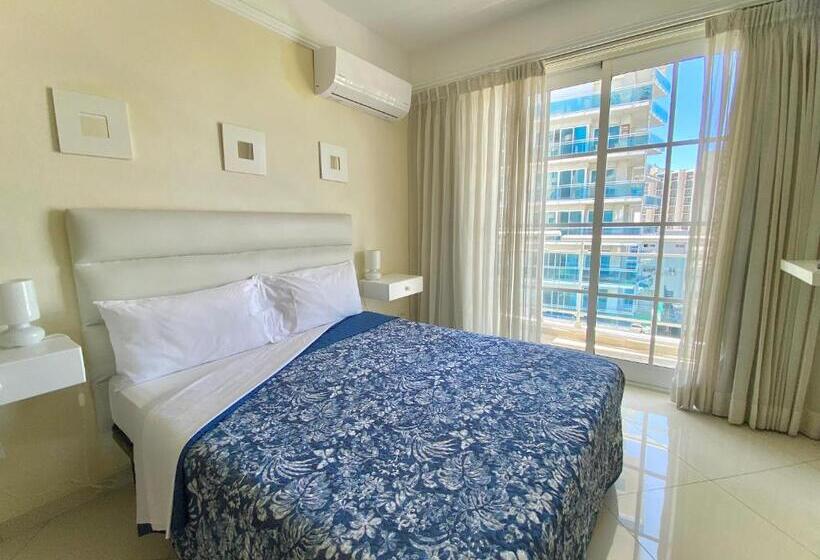 1 Bedroom Deluxe Apartment Sea View, Shakey