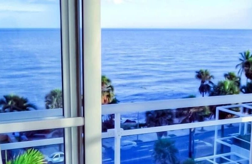 1 Bedroom Deluxe Apartment Sea View, Shakey