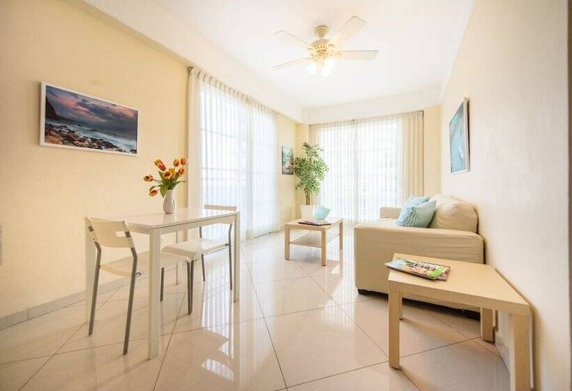 1 Bedroom Deluxe Apartment Sea View, Shakey