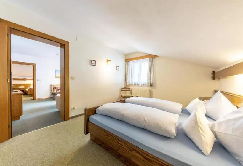 Huoneisto 2 Makuuhuonetta, Frühstückspension Appartementhaus Wasserer