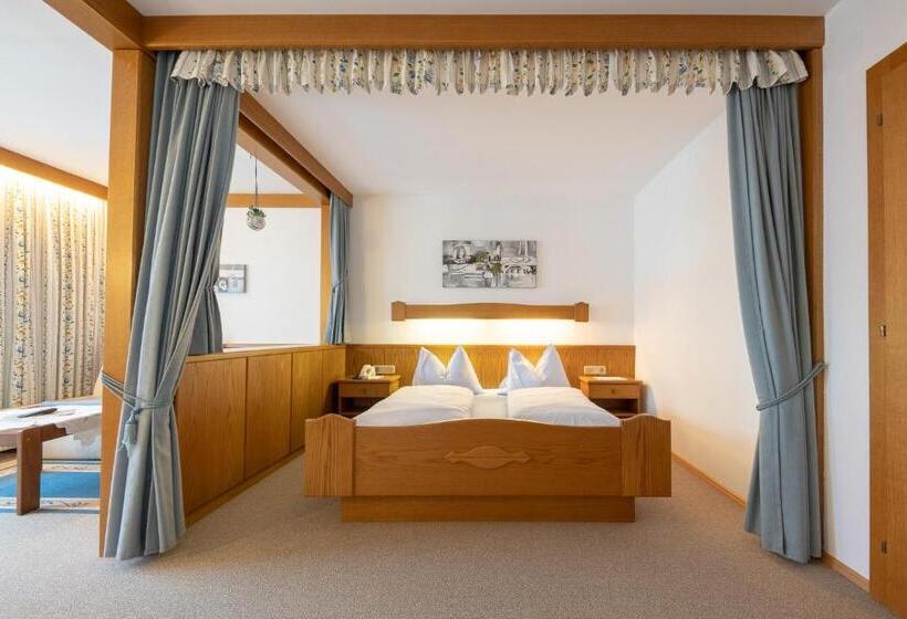 Апартаменты Семейные 1 Спальня, Frühstückspension Appartementhaus Wasserer