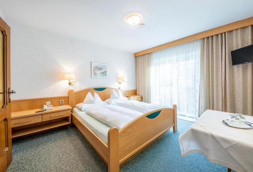 Номер Стандарт с Балконом, Frühstückspension Appartementhaus Wasserer