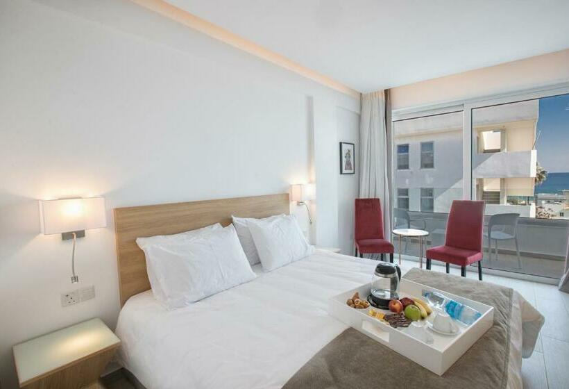 Номер Superior Боковой Вид на Море, Kokkinos Boutique