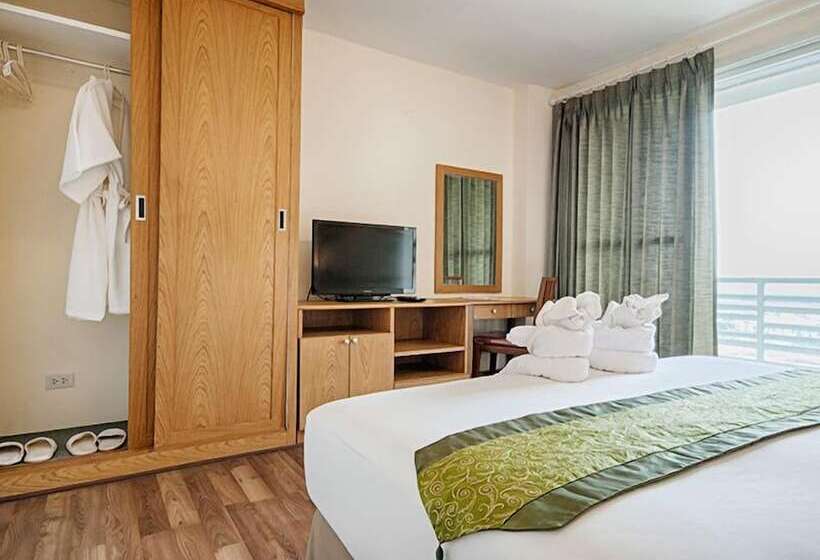 Трехместный Номер Superior, Tm Land