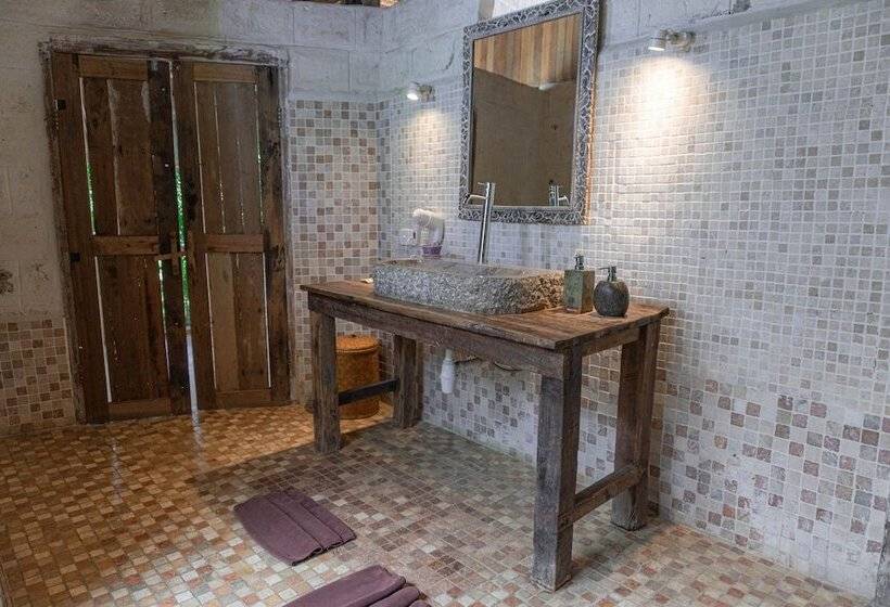 غرفة بريميوم مطلّة علي البحر, La Joya Biu Biu Resort