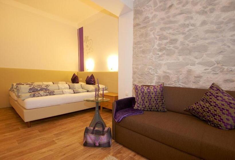آپارتمان 1 خوابه با تراس, Apart Garni Monte Vera
