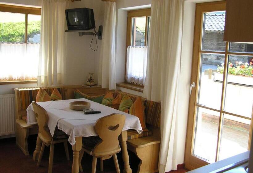 شقة غرفة واحدة مزودة بتراس, Fleckhof