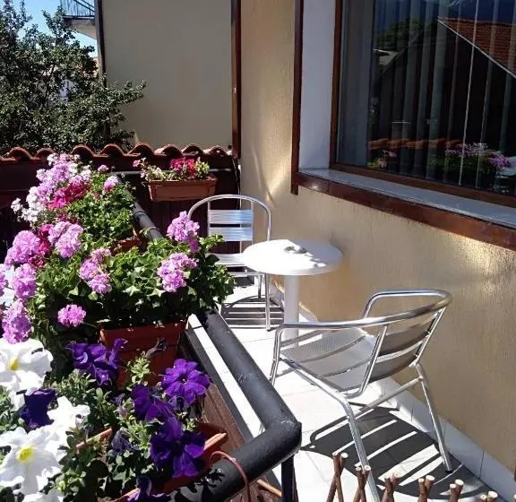 اتاق استاندارد با چشم‌انداز کوهستان, Guest House Planinski Zdravets