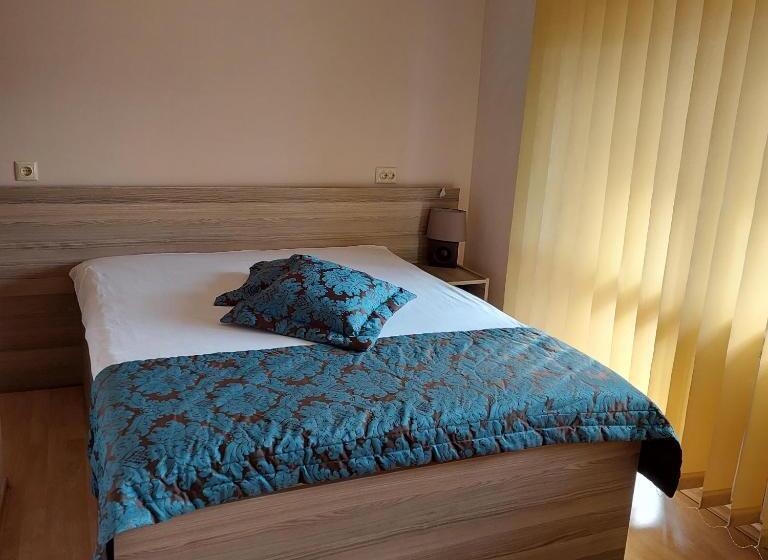 Номер Стандарт Вид на Горы, Guest House Planinski Zdravets