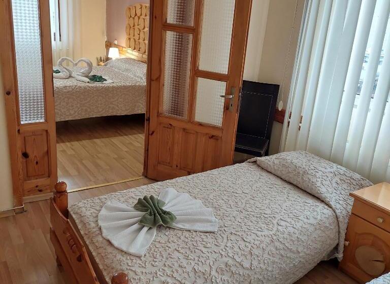 4인용 스탠다드 룸, Guest House Planinski Zdravets