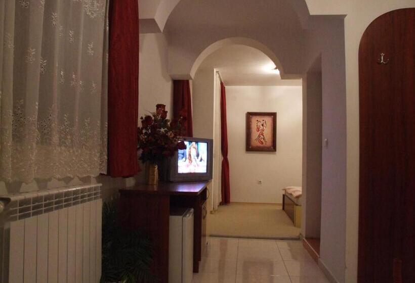 Svit, Guest House Zlatev