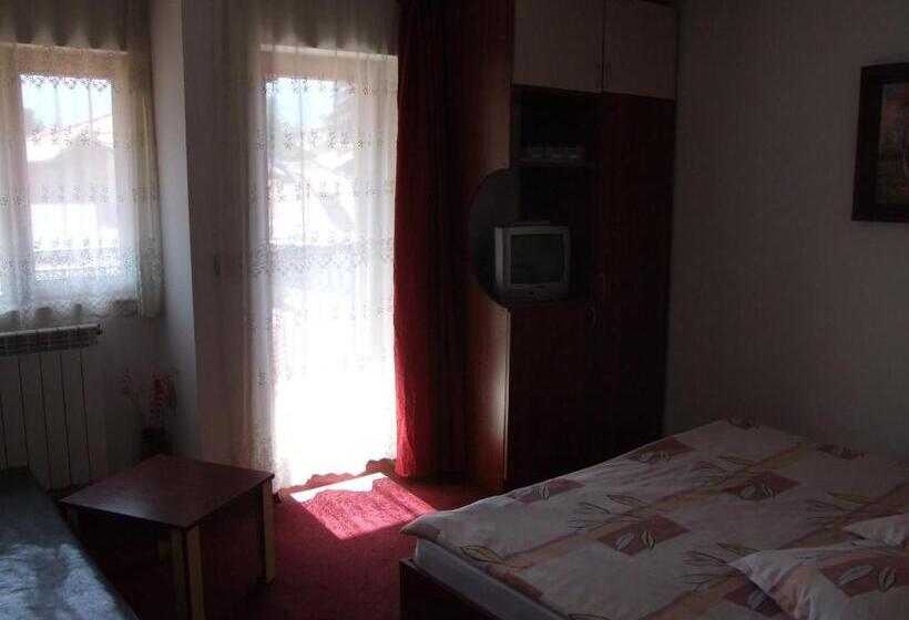 Familjerum, Guest House Zlatev