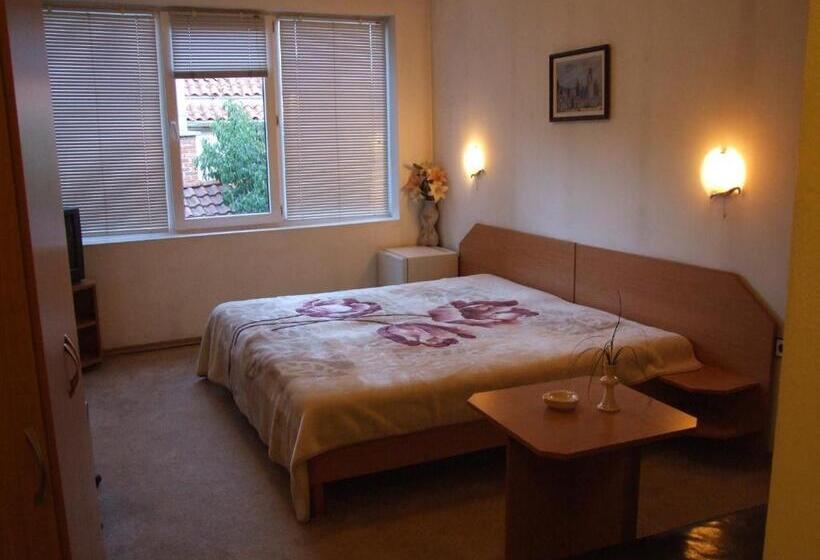 Familjerum, Guest House Zlatev