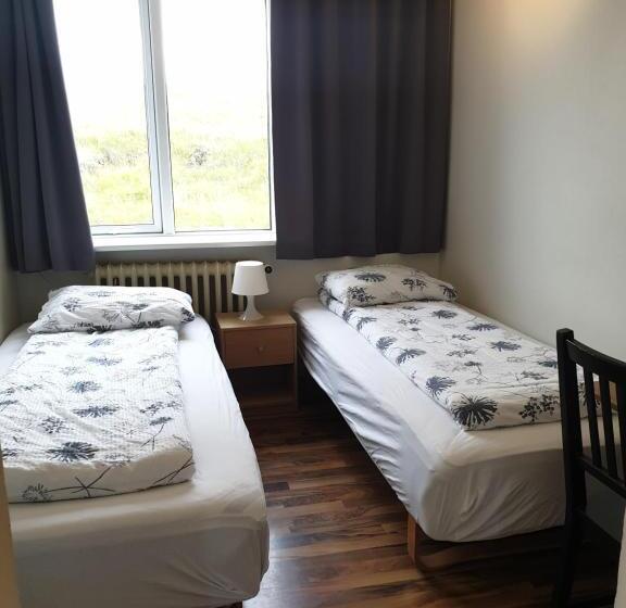 اتاق پایه با سرویس بهداشتی مشترک, Hafnarnes