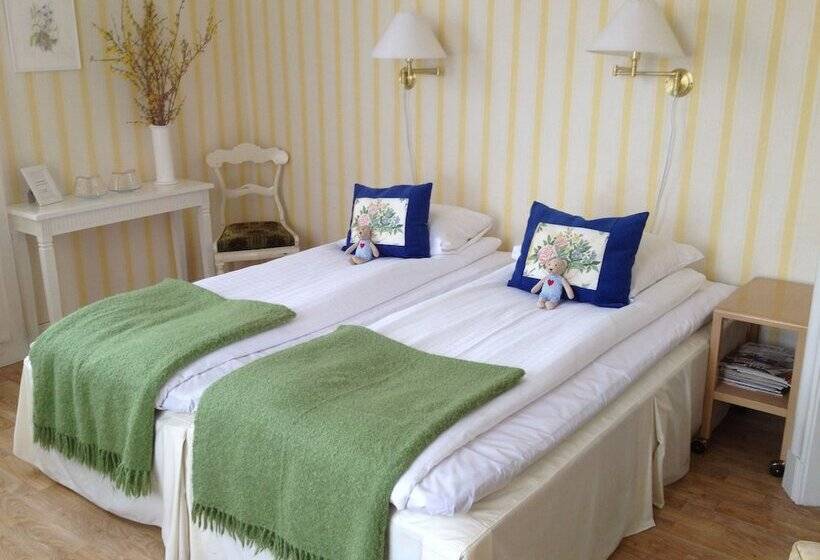 חדר סטנדרט חדר אמבטיה משותף, L Floras Trädgård