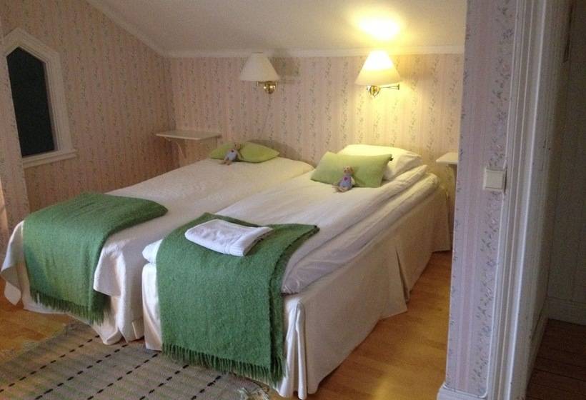 חדר סטנדרט חדר אמבטיה משותף, L Floras Trädgård