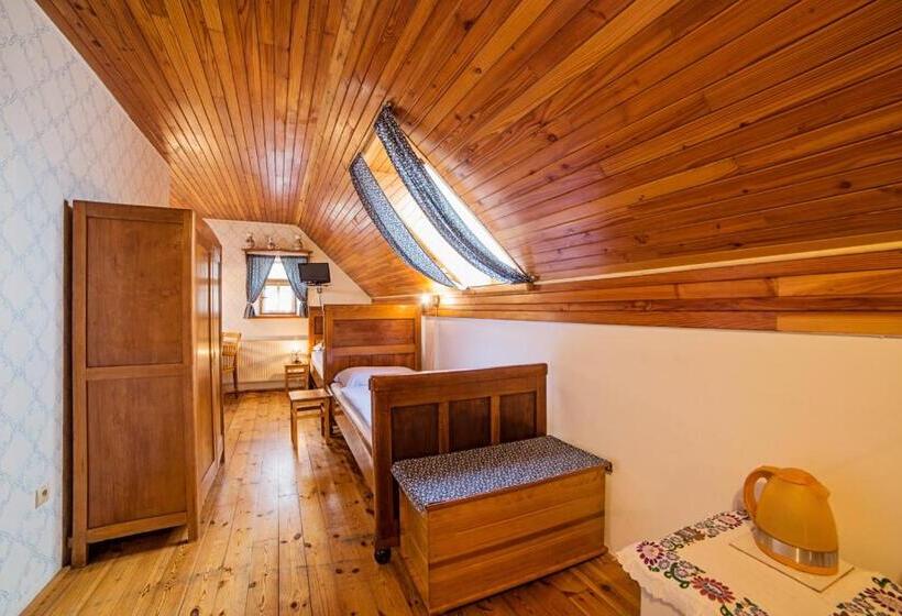 Номер Стандарт Трехместный, Penzión Starý Hostinec