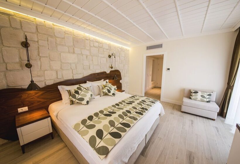 חדר דלוקס צדדי נוף לים, Suna Sun Hotel   Adult Only