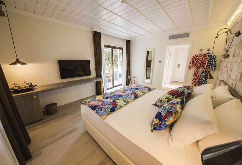 غرفة ديلوكس مزوَّدة بجاكوزي, Suna Sun Hotel   Adult Only