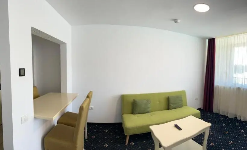 Apartament 1 Sypialnia z Balkonem, Agora